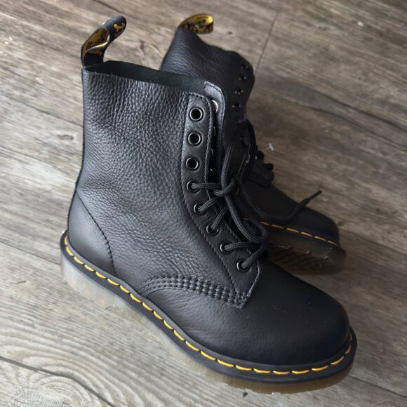 Dr. Martens 1460 Pascal Black Leather Boots Yellow Stitching & AirWair Sole Sz 6 - Picture 3 of 10